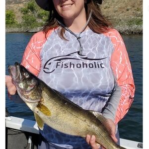 NWT FISHOHOLIC Women's Size M UPF50+ Performance Fishing Shirt Antimicrobial